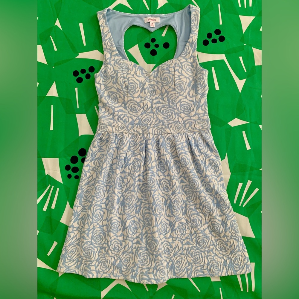Candie’s Floral Sweetheart Pleated Sleeveless Dress with Heart Cutout